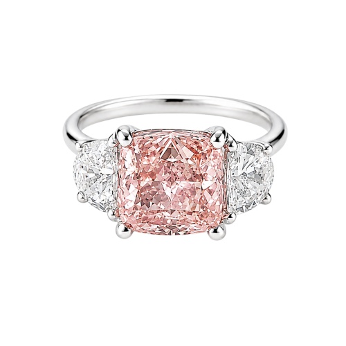 inel cu diamant roz